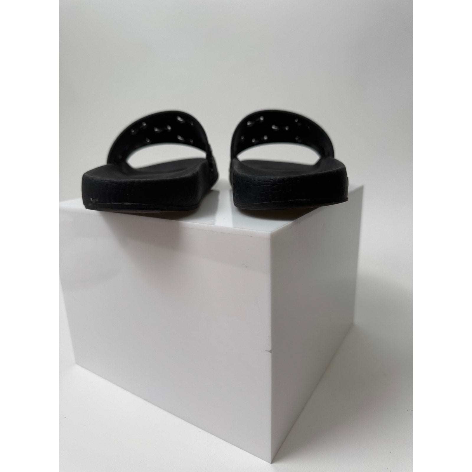 Women's Gucci Black Rubber GG Slides Size 36