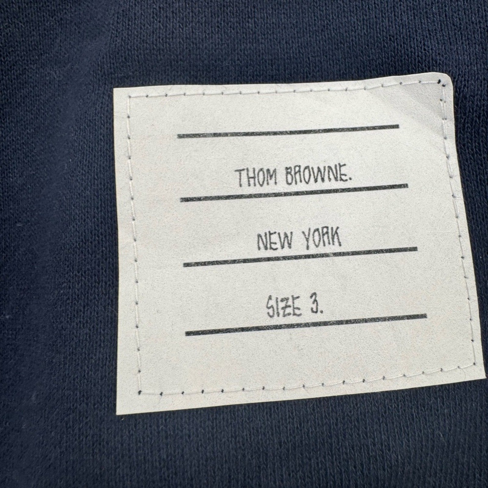 MEN’S THOM BROWNE
CLASSIC LOOPBACK 4-BAR SWEATPANTS
SIZE 3(L/XL) sizing on site