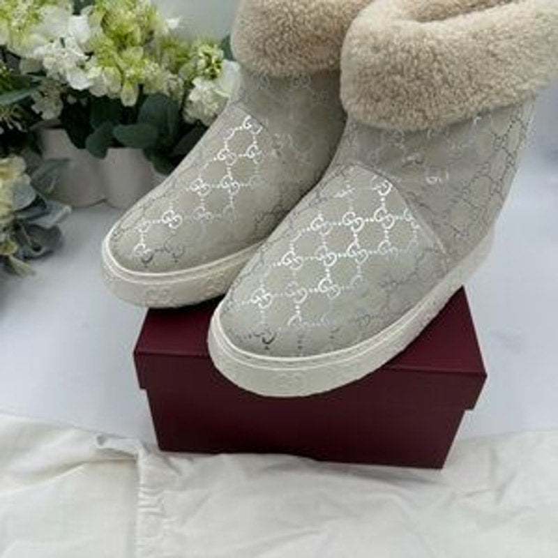 Gucci women's boots with Marino wool lining size 39 made in Italy