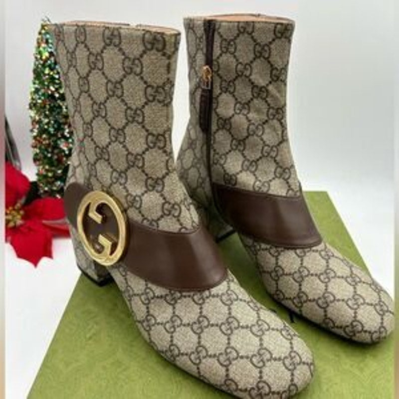 Women’s Gucci, Blondie GG Supreme, leather ankle boots size 41.5 made in Italy