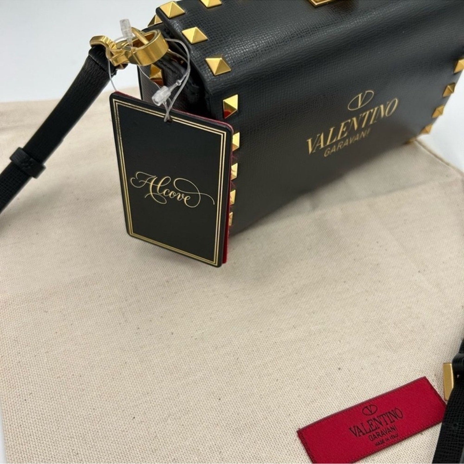 Women's Valentino Garavani gold Rockstud, leather shoulder bag made in Italy