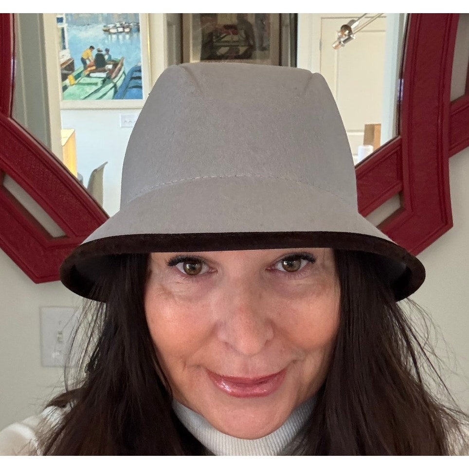Women’s Filippo Catarzi NWT Gray Wool Bucket Hat with Brown Trim – Made in Italy