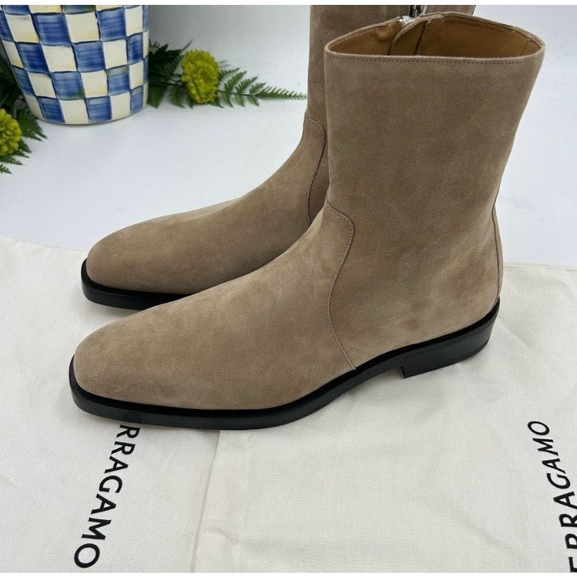 Men’s Salvatore Ferragamo suede Gerald ankle boots size 8.5 EE made in Italy