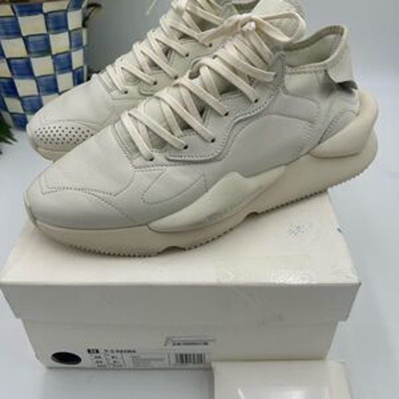 Men’s Adidas Y –3 kaiwa low top sneakers size 10 US