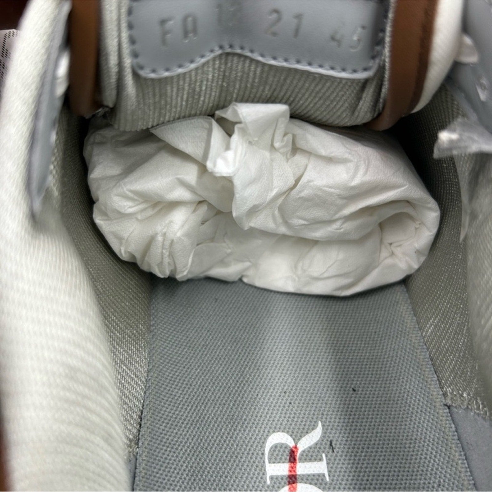 Men's Dior B 27 low Paisley sneakers Rare 
Size 45 
Made in Italy