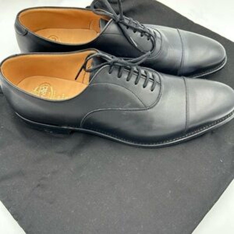 Men's Church's of England, Leather cap toe Oxford's size 10 made in England