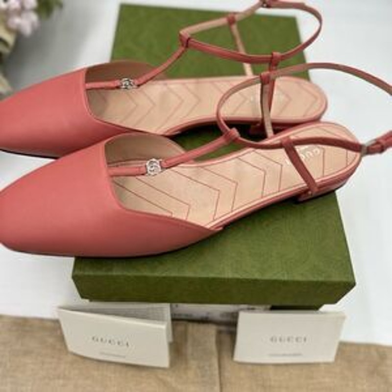 Women’s Gucci T strap, pink, leather GG ballet flats size 41 made in Italy