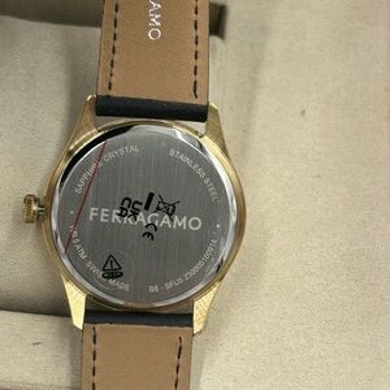 Men's Salvatore Ferragamo, Swiss watch 42 mm black strap NWT