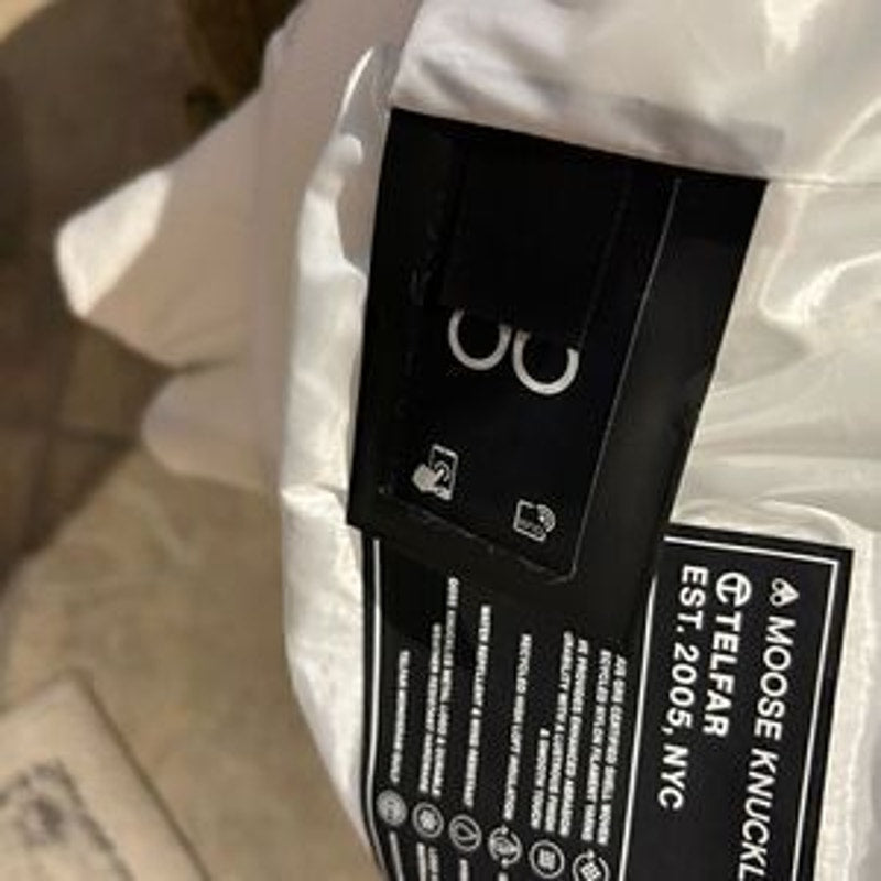 Men’s moose, knuckles, puffer coat size XXL