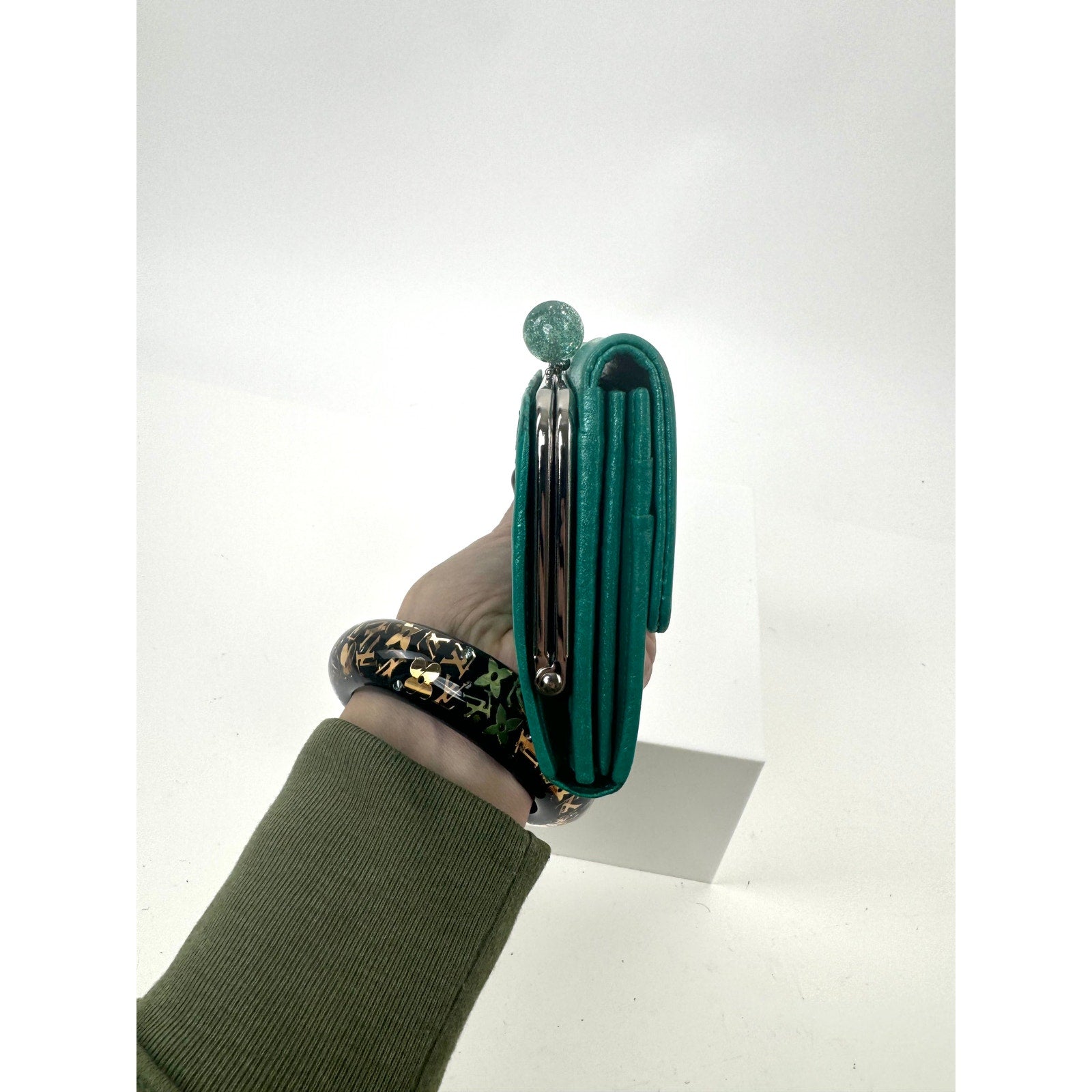 Charles Jorudan Blue Green Leather Kiss Lock Long Snap Wallet