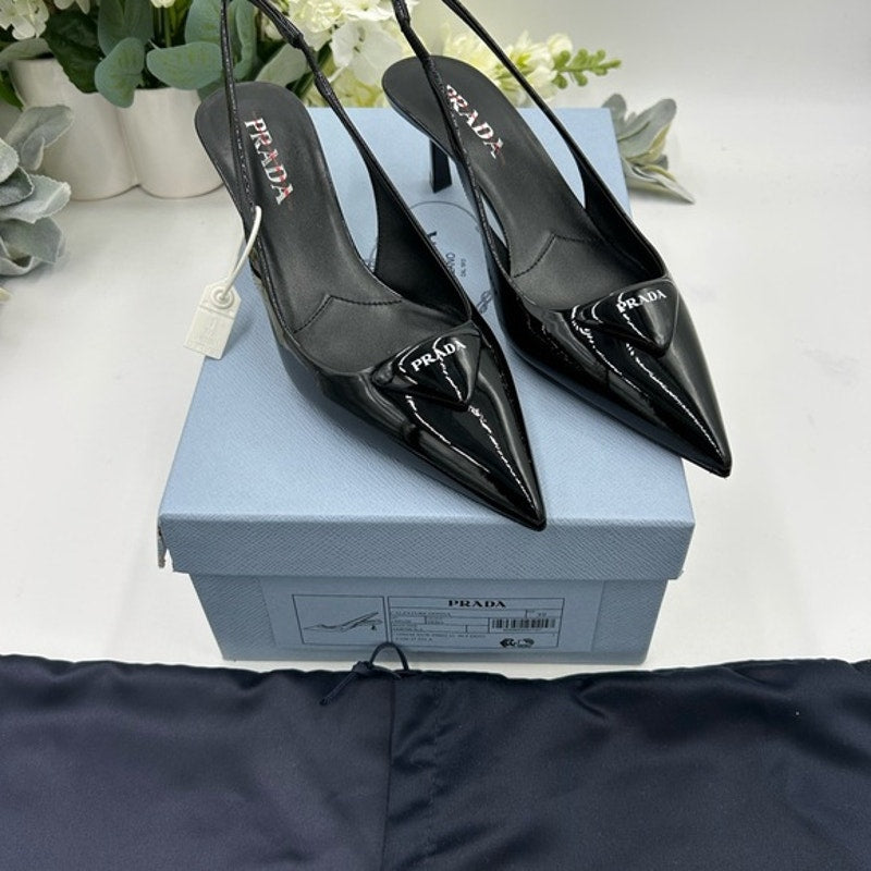 Women's Prada patent leather sling back pumps size 39 made in Italy