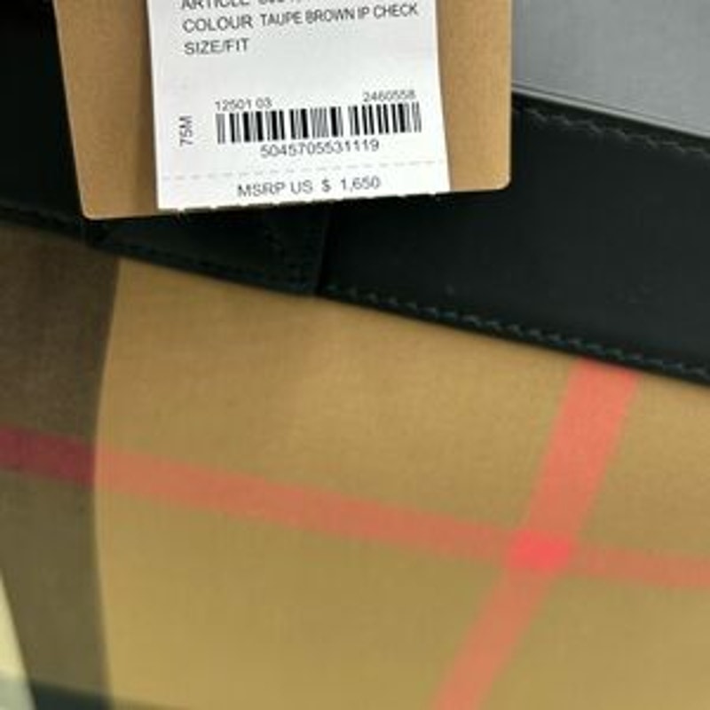 Women's Burberry Ormond giant leather check tote bag made in Italy NWT