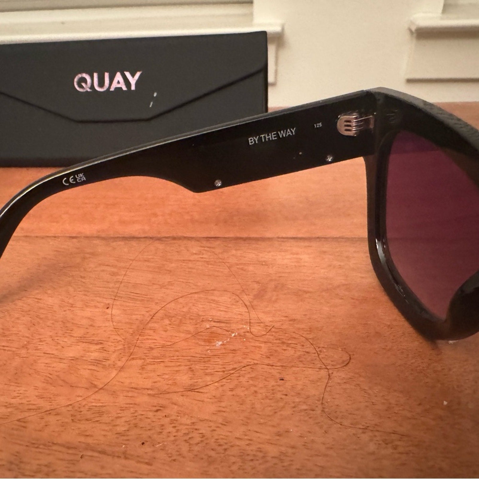 Quay BY THE WAY sunglasses NWOT’s Ivory