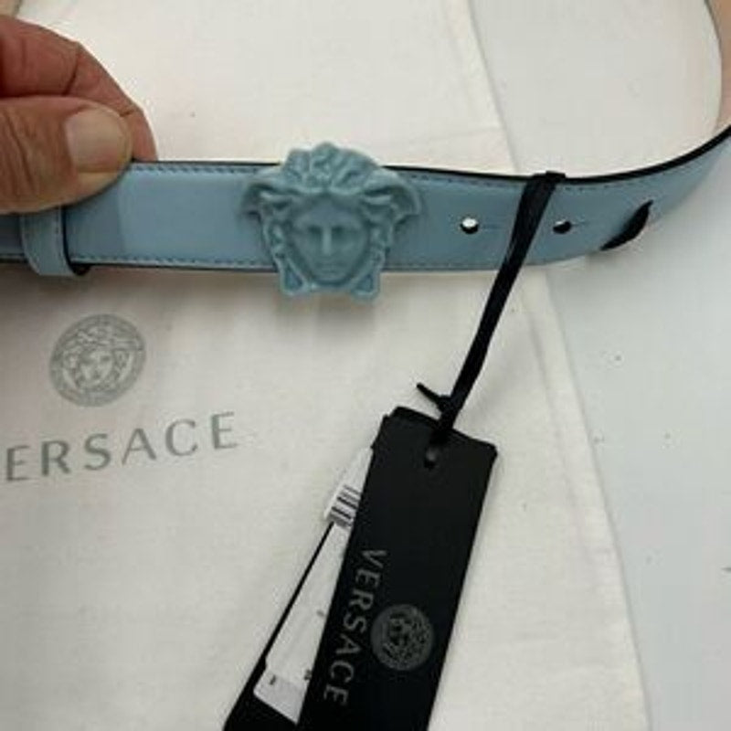 Women’s Versace medusa head leather belt size 75 cm made in Italy
