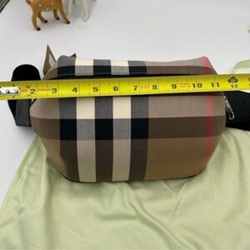 Unisex Burberry multicolor adjustable check belt bag/fanny pack Made in Italy