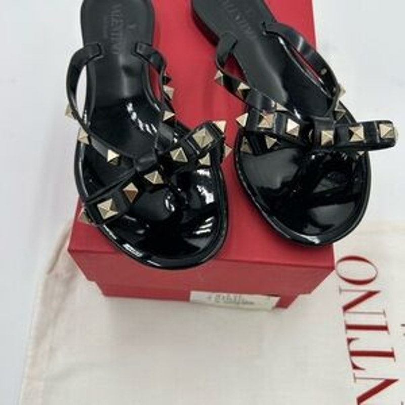 Women's Valentino, Garavani rock, stud, thong sandals with pyramid studs size 36