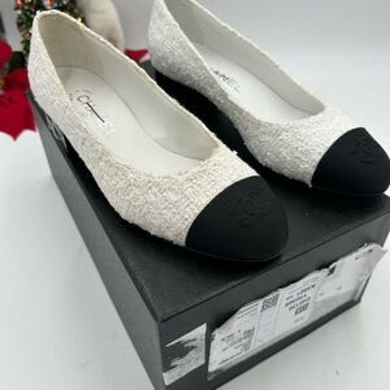 Women’s Chanel Tweed, ballet flat size 37 made in Italy