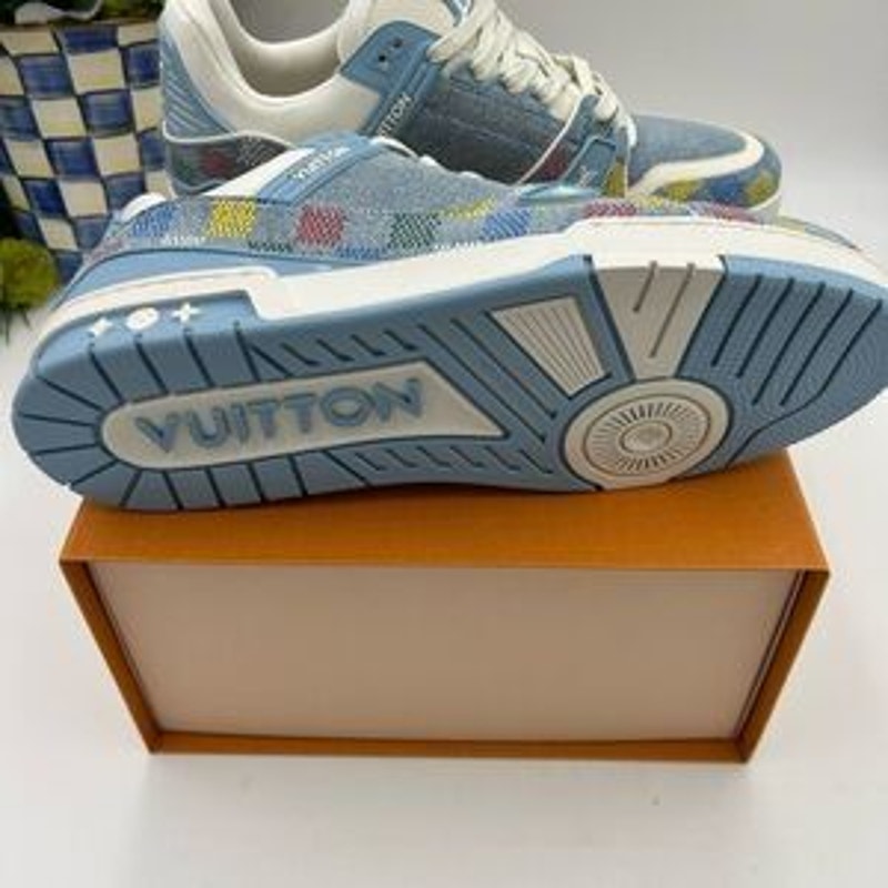 Men’s Louis Vuitton X Murakami trainer sneakers size 10 fits 11 US made Italy