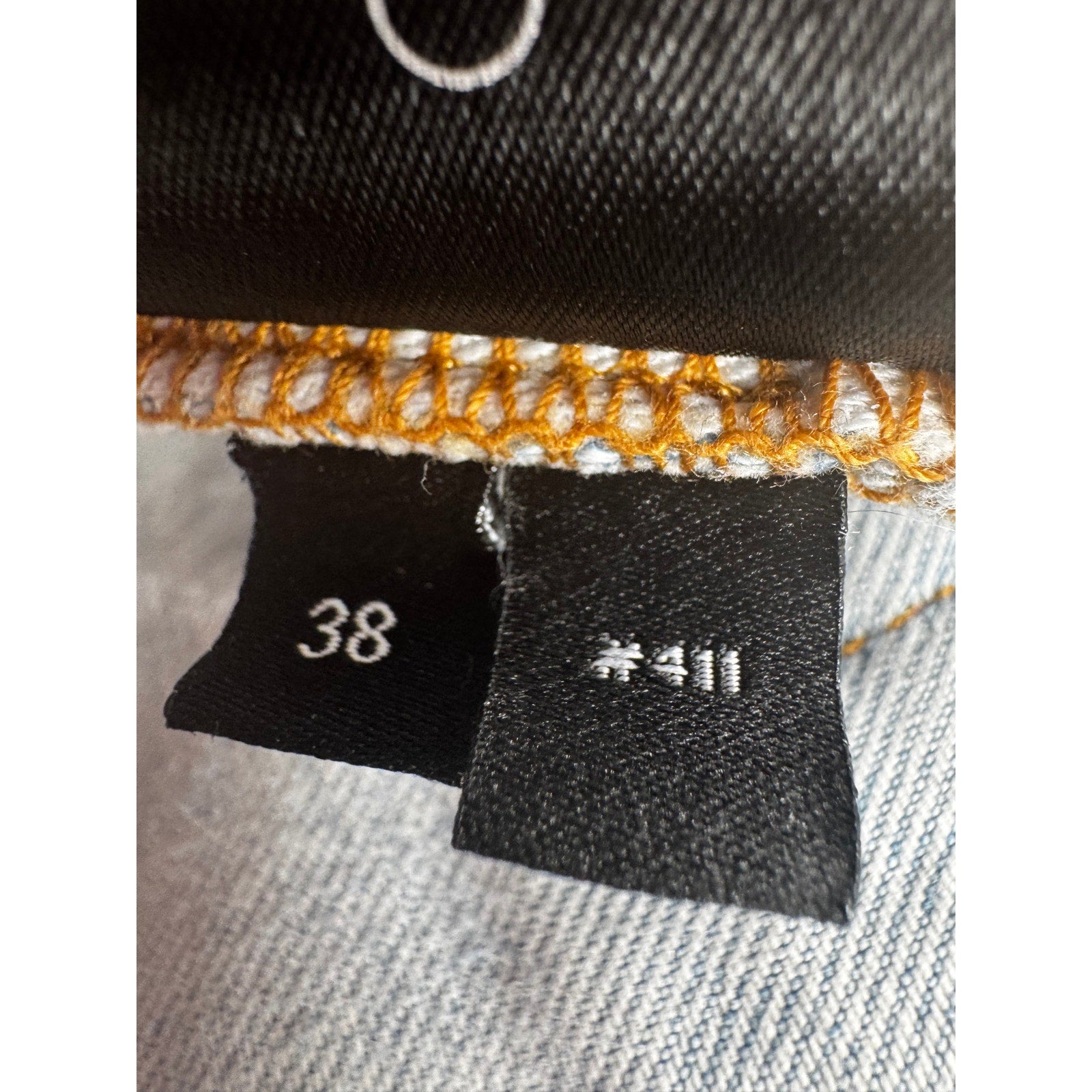 Men's Amiri MX1 Light Indigo Wash Vintage Tee Animation Patch Jeans Size 38