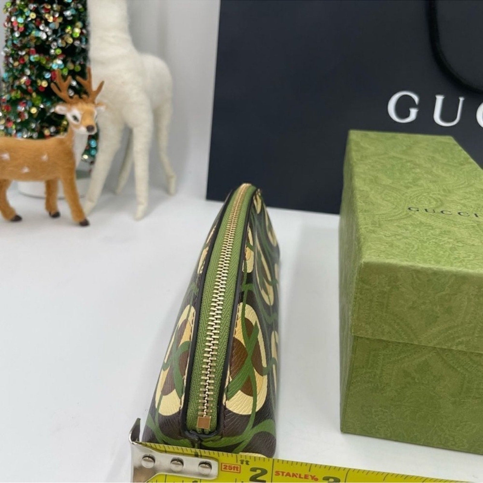 Gucci Unisex Leather Pouch Made in Italy