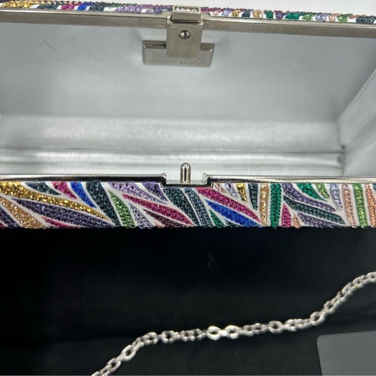Women's Judith Lieber rectangular beach
mural clutch bag detachable chain Italy
