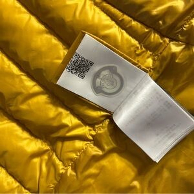 Moncler men's down Quilted Vest cinched waist, and drawstring Tie size 1