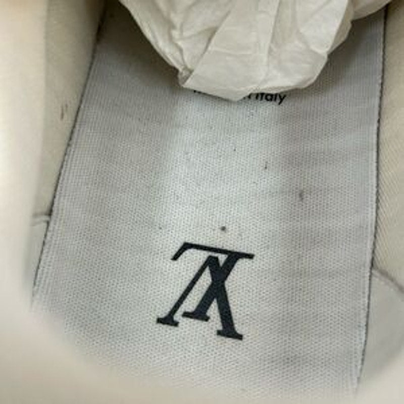 Men’s Louis Vuitton calfskin leather trainer sneakers size 11, fits 13 US