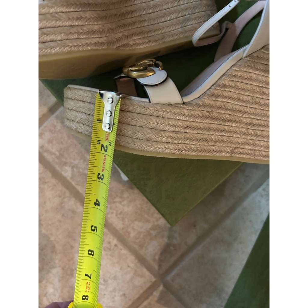 Gucci Women's White Wedge Sandals size 40 made in Italy