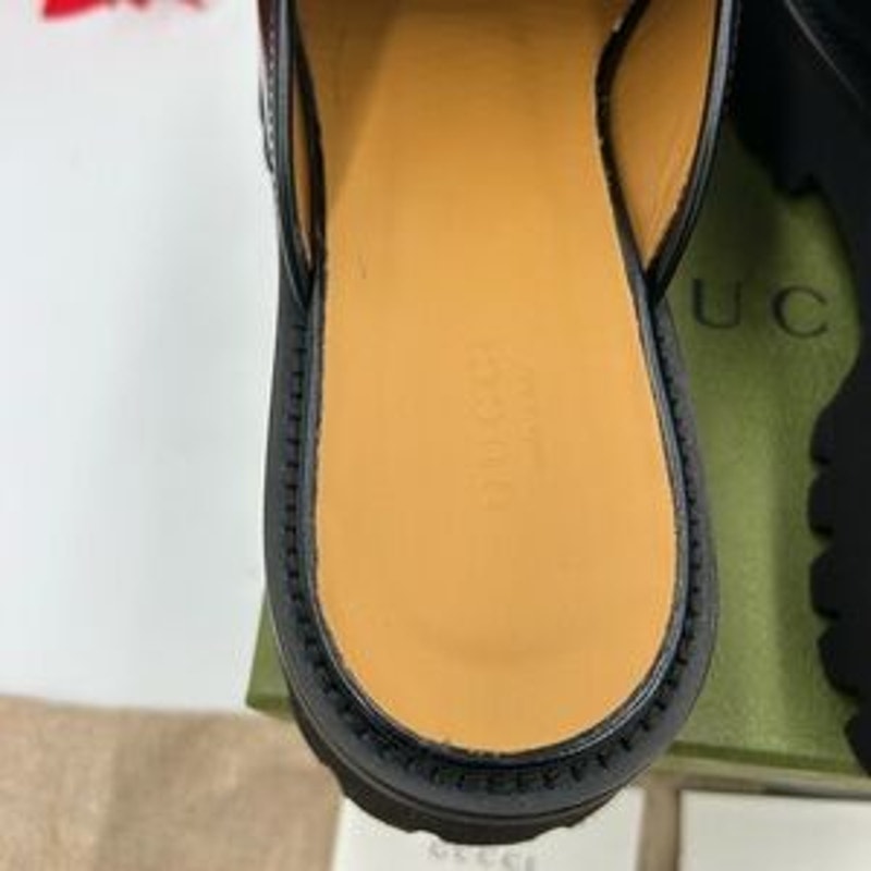 Women's Gucci, leather horse bit mules size 40 made in Italy