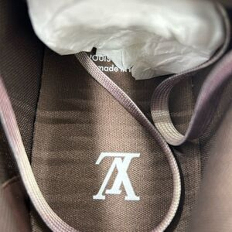 Men’s Louis Vuitton trainer sneakers mocha crocodile print size 11 fits US 13