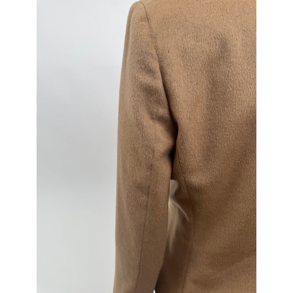 Max Mara Cashmere Notch Collar Blazer Jacket – Size 8 – Horn Toggle Closure