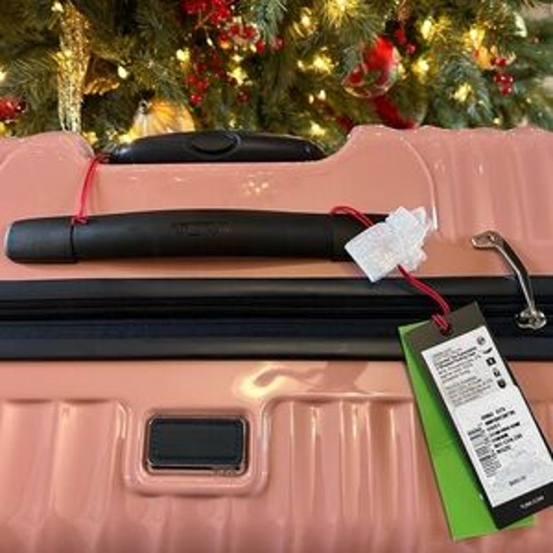 Tumi 19° extended trip expandable four-wheel packing suitcase NWT