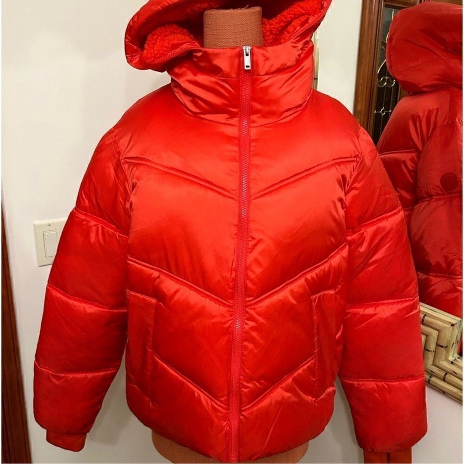 Women's UGG water resistant red puffer jacket, size Large
New With Tags