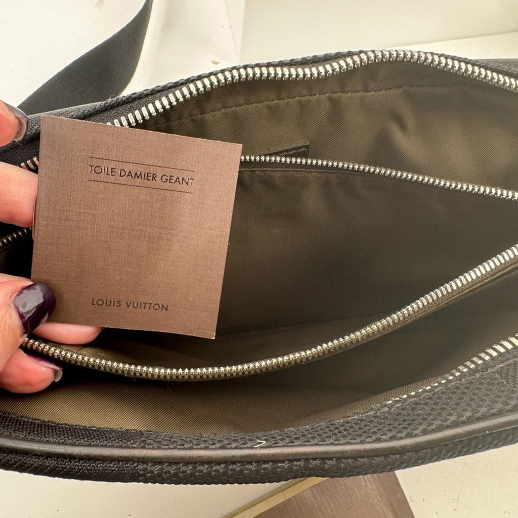 LV Black Damier Ebene Geronimos Cross Body Fanny Pack Bum Bag- READ DESCRIPTION