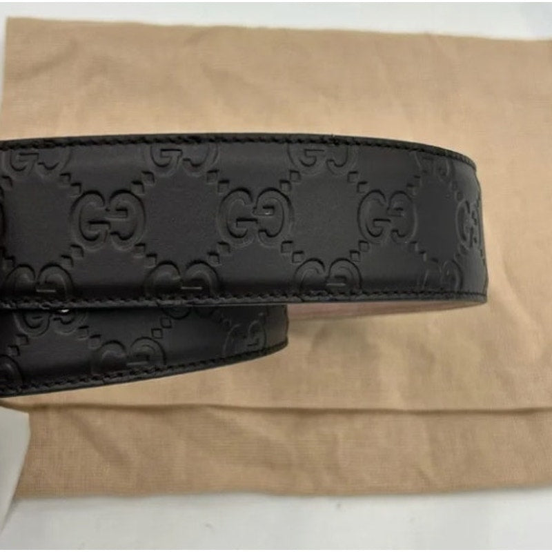 Men's Gucci signature leather embossed interlocking G buckle belt size 38/95 cm