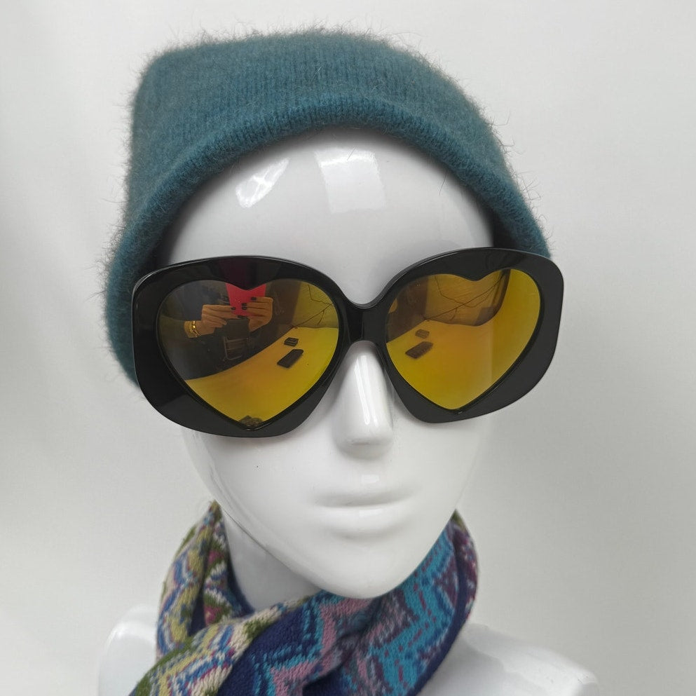 Moschino NWT Heart Shaped Jet Black Oversized Frame Sunglasses
