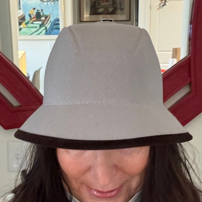 Women’s Filippo Catarzi NWT Gray Wool Bucket Hat with Brown Trim – Made in Italy