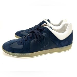 Men’s Louis Vuitton “OFFSHORE”bicolor navy blue LV 8.5 FITS US 9.5, FR 42.5 VNDS