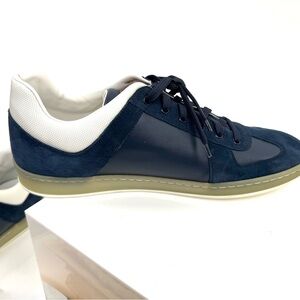 Men’s Louis Vuitton “OFFSHORE”bicolor navy blue LV 8.5 FITS US 9.5, FR 42.5 VNDS