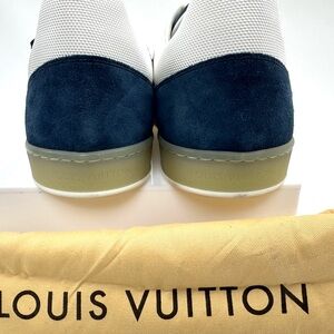 Men’s Louis Vuitton “OFFSHORE”bicolor navy blue LV 8.5 FITS US 9.5, FR 42.5 VNDS