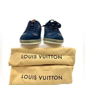 Men’s Louis Vuitton “OFFSHORE”bicolor navy blue LV 8.5 FITS US 9.5, FR 42.5 VNDS