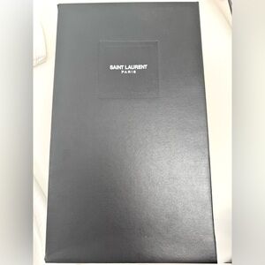 Men’s Saint Laurent Court Classic SL/06 Sneakers-blue star appliqués. Size 43.5